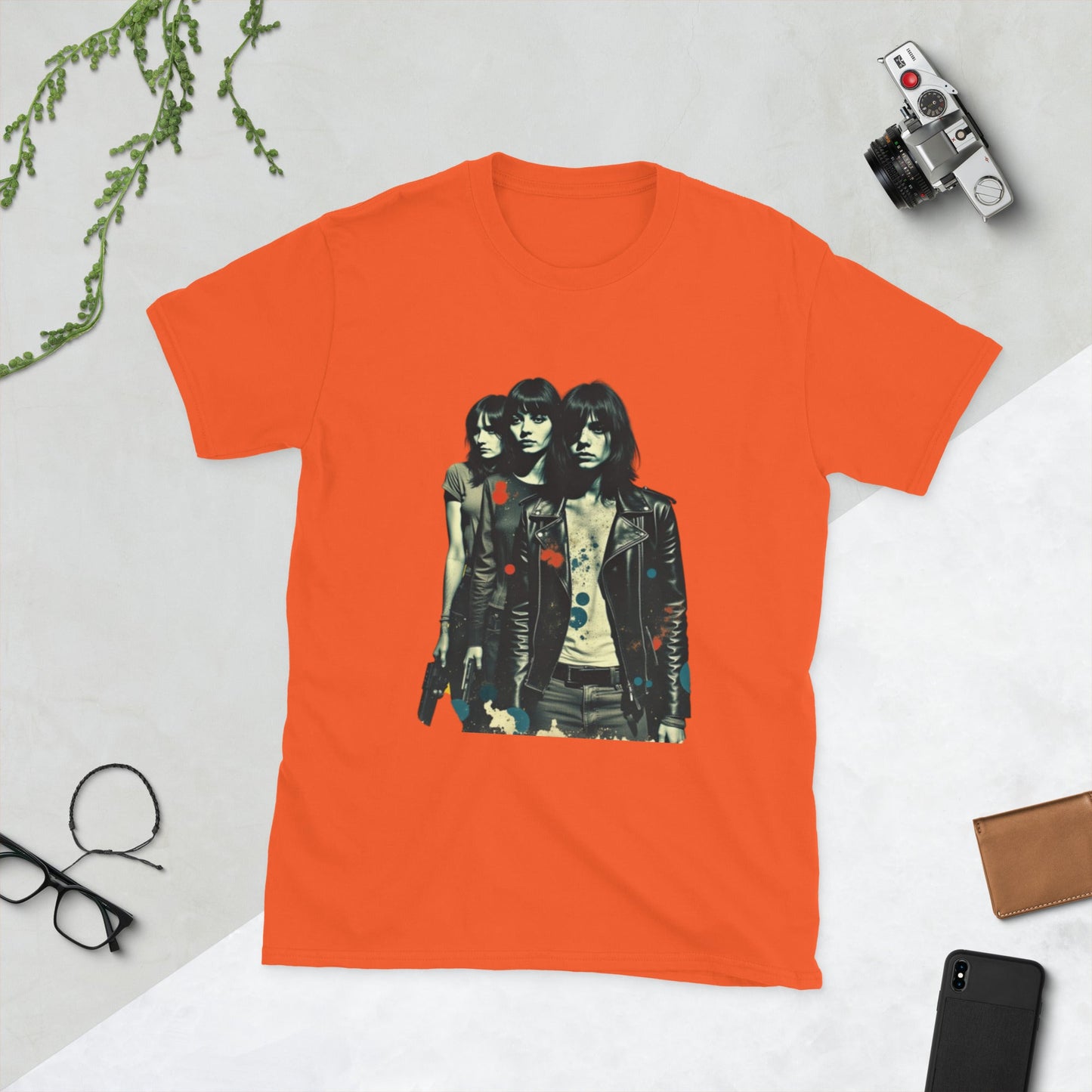 Guns don't kill people - Unisex T-Shirt - Propaganda Department