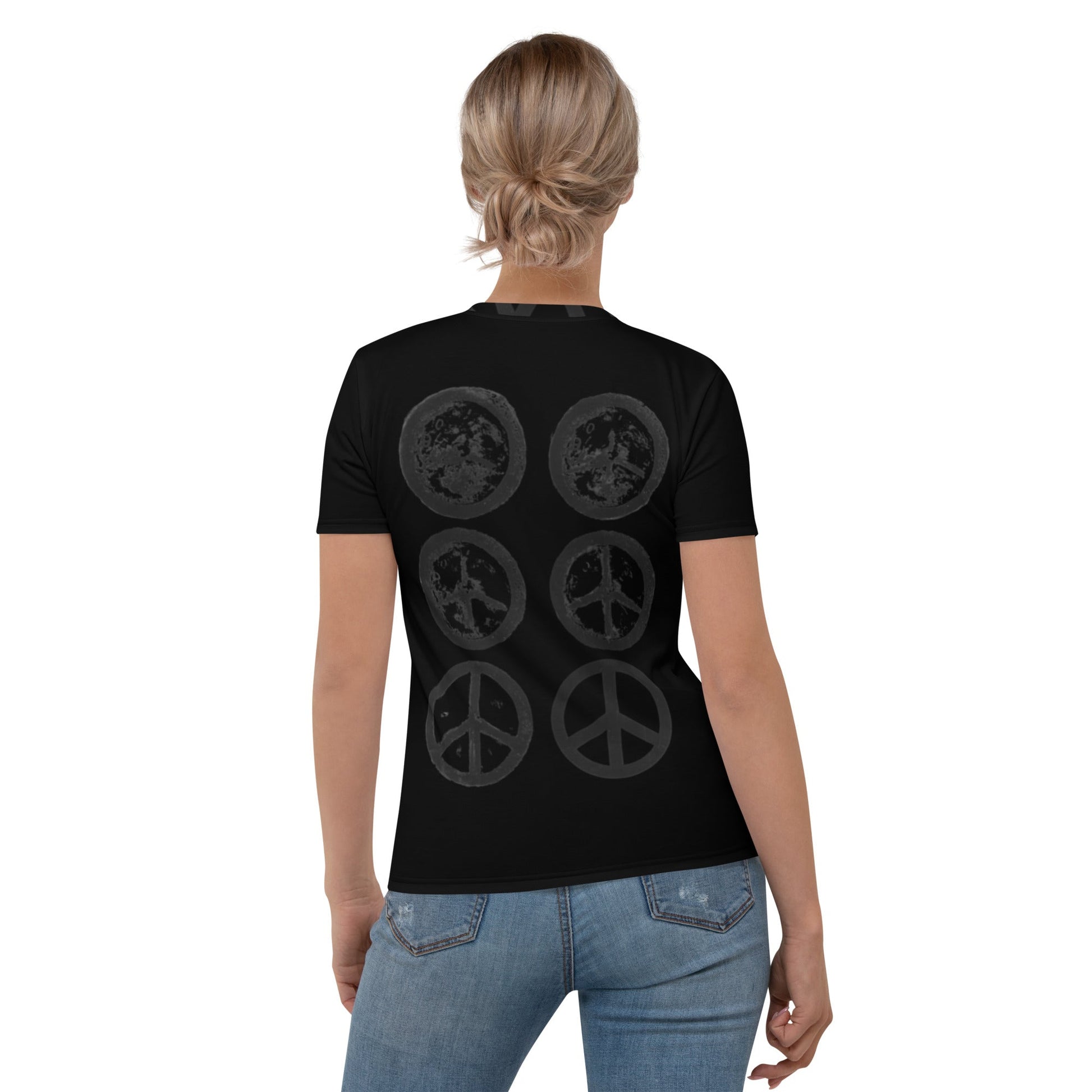 Peter Kennard Hiroshima Clock Women's T-Shirt Black - Propaganda Department